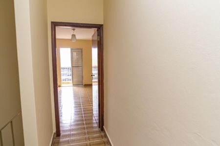 Casa para alugar com 170m², 3 quartos e 2 vagasCorredor