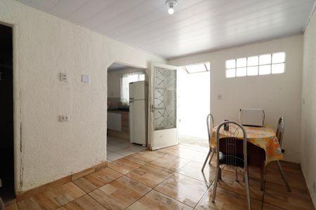 Casa para alugar com 125m², 2 quartos e 1 vaga