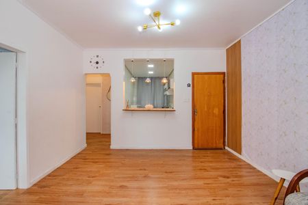 Sala de apartamento para alugar com 3 quartos, 68m² em Passo D’areia, Porto Alegre