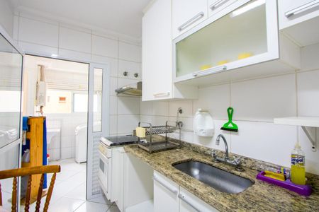 Apartamento à venda com 97m², 4 quartos e 2 vagasCozinha