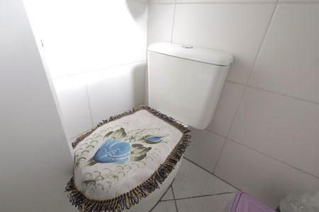 Apartamento para alugar com 97m², 4 quartos e 2 vagas Apartamento para alugar com 97m², 4 quartos e 2 vagasBanheiro de Serviço