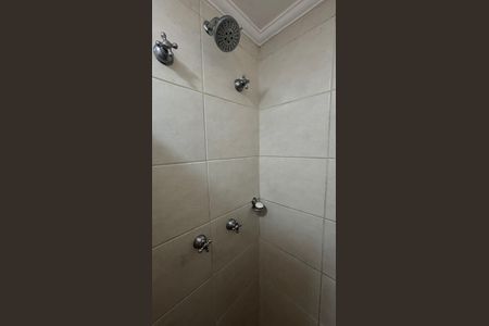 Apartamento à venda com 97m², 4 quartos e 2 vagas Apartamento à venda com 97m², 4 quartos e 2 vagasBanheiro da Suíte