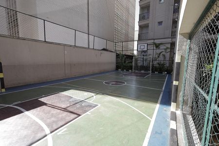 Apartamento para alugar com 97m², 4 quartos e 2 vagas Apartamento para alugar com 97m², 4 quartos e 2 vagasÁrea comum