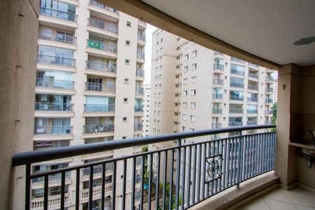 Apartamento à venda com 97m², 4 quartos e 2 vagasVista do quarto 2