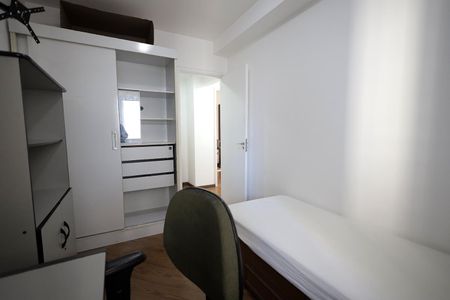 Apartamento para alugar com 97m², 4 quartos e 2 vagas Apartamento para alugar com 97m², 4 quartos e 2 vagasQuarto 2