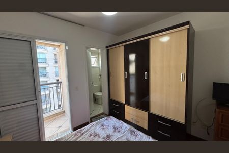Apartamento à venda com 97m², 4 quartos e 2 vagas Apartamento à venda com 97m², 4 quartos e 2 vagasSuite