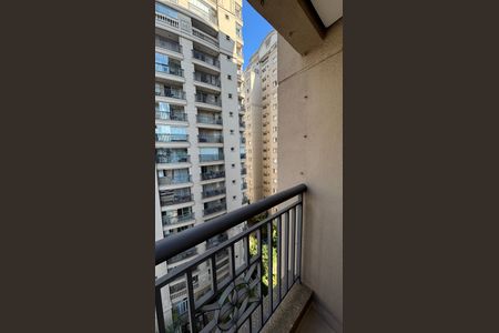 Apartamento à venda com 97m², 4 quartos e 2 vagas Apartamento à venda com 97m², 4 quartos e 2 vagasVaranda da Suíte