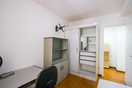 Apartamento à venda com 97m², 4 quartos e 2 vagasQuarto 2