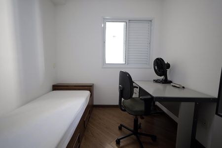 Apartamento para alugar com 97m², 4 quartos e 2 vagas Apartamento para alugar com 97m², 4 quartos e 2 vagasQuarto 2