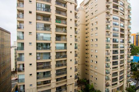 Apartamento à venda com 97m², 4 quartos e 2 vagasVista da Varanda da Suíte