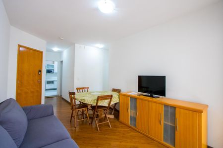 Apartamento à venda com 97m², 4 quartos e 2 vagasSala
