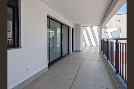 Apartamento à venda com 122m², 3 quartos e 2 vagas