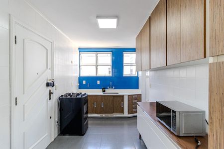 Apartamento à venda com 117m², 3 quartos e 2 vagas Apartamento à venda com 117m², 3 quartos e 2 vagasCozinha