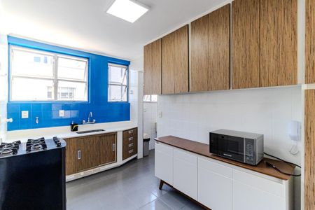 Apartamento à venda com 117m², 3 quartos e 2 vagas Apartamento à venda com 117m², 3 quartos e 2 vagasCozinha