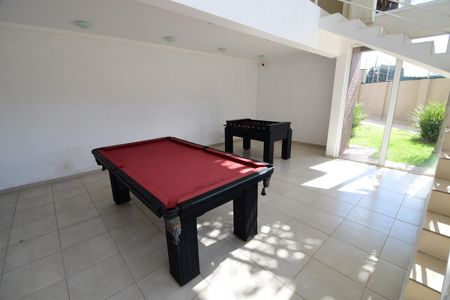Casa de condomínio à venda com 120m², 3 quartos e 2 vagasSalão de jogos