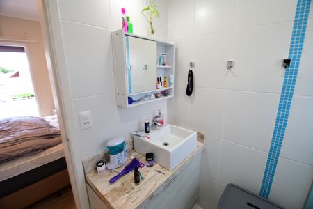 Casa de condomínio à venda com 120m², 3 quartos e 2 vagasBanheiro Suíte