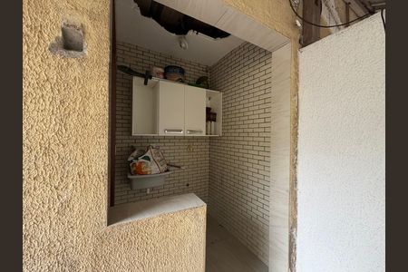 Casa para alugar com 75m², 1 quarto e 1 vagaÁrea de serviço 