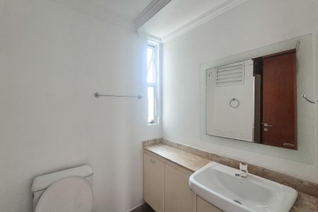 Apartamento à venda com 65m², 3 quartos e 1 vaga Apartamento à venda com 65m², 3 quartos e 1 vagaBanheiro Social