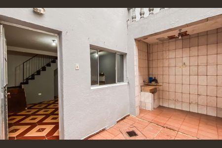 Casa para alugar com 50m², 1 quarto e sem vagaÁrea de Serviço