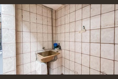 Casa para alugar com 50m², 1 quarto e sem vagaÁrea de Serviço