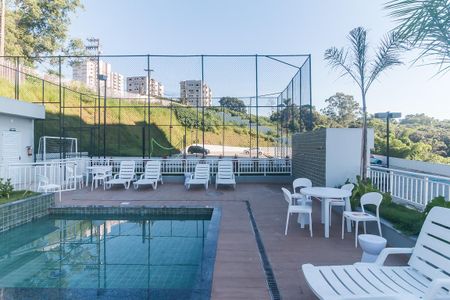 Apartamento para alugar com 66m², 2 quartos e 1 vagaÁrea comum - Piscina