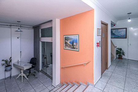 Apartamento à venda com 66m², 2 quartos e sem vagahall de entrada_3