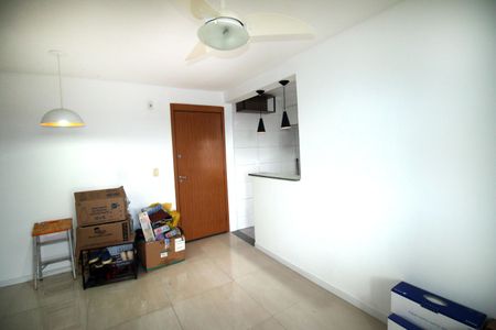 Sala de apartamento para alugar com 2 quartos, 54m² em Irajá, Rio de Janeiro