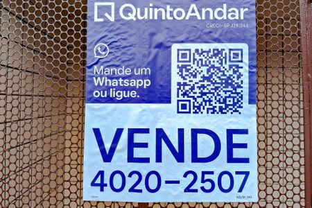 Apartamento à venda com 128m², 4 quartos e 4 vagas Apartamento à venda com 128m², 4 quartos e 4 vagasPlaquinha