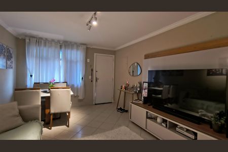 Casa de condomínio à venda com 132m², 3 quartos e 1 vagaSala