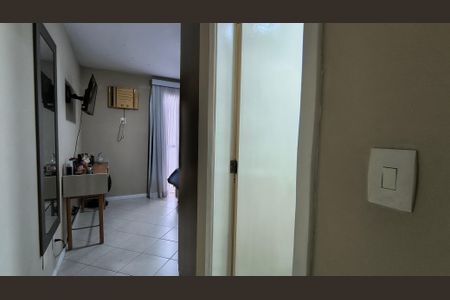 Casa de condomínio à venda com 132m², 3 quartos e 1 vagaSuíte 1