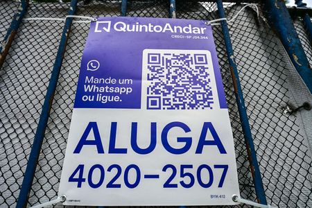 Casa para alugar com 68m², 2 quartos e 3 vagasFachada