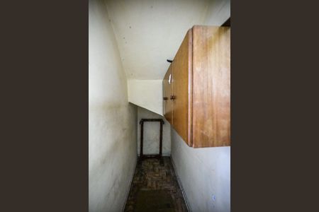 Depósito de casa para alugar com 2 quartos, 68m² em Jardim Henriqueta, Taboão da Serra