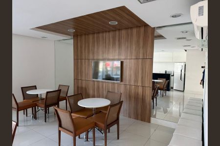 Apartamento à venda com 129m², 4 quartos e 2 vagas Apartamento à venda com 129m², 4 quartos e 2 vagasÁrea externa