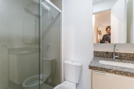 Studio para alugar com 32m², 1 quarto e sem vaga Studio para alugar com 32m², 1 quarto e sem vagaBanheiro