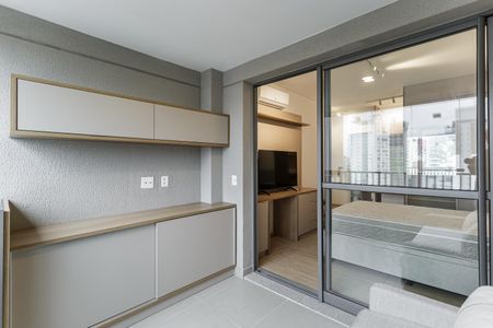 Studio para alugar com 32m², 1 quarto e sem vagaVaranda