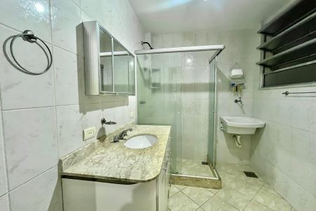 BANHEIRO de apartamento à venda com 1 quarto, 48m² em Copacabana, Rio de Janeiro