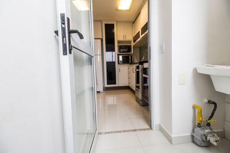 Apartamento para alugar com 75m², 2 quartos e 2 vagasÁrea de Serviço