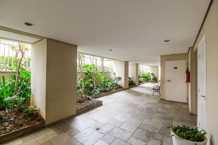 Apartamento para alugar com 75m², 2 quartos e 2 vagasEntrada