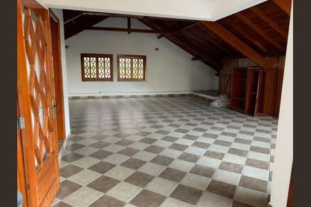 Casa à venda com 4 quartos, 630m² em City América, São Paulo