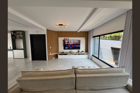 Sala de casa à venda com 5 quartos, 410m² em City Bussocaba, Osasco