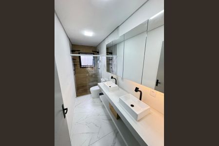 Casa à venda com 410m², 5 quartos e 15 vagasBanheiro 3