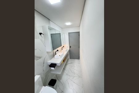Casa à venda com 410m², 5 quartos e 15 vagasBanheiro 3