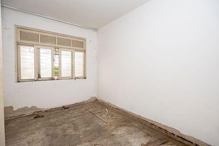 Casa à venda com 3 quartos, 200m² em Santa Rosa, Niterói