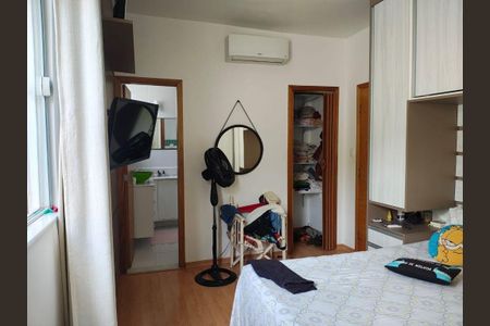 Casa à venda com 4 quartos, 182m² em Piratininga, Niterói