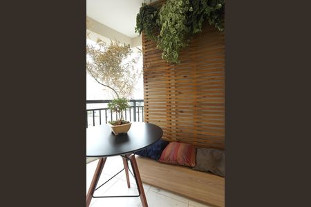 Apartamento à venda com 70m², 2 quartos e 1 vagaVaranda