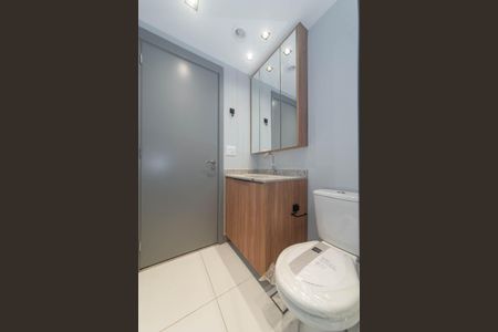 Studio para alugar com 27m², 1 quarto e sem vaga Studio para alugar com 27m², 1 quarto e sem vagaBanheiro