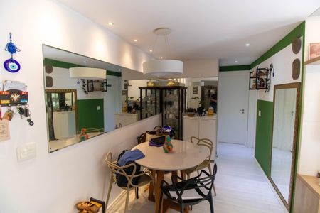 Apartamento à venda com 60m², 2 quartos e 1 vagaSala