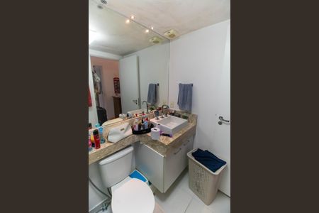 Apartamento à venda com 60m², 2 quartos e 1 vagaBanheiro da Suíte