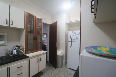 Apartamento para alugar com 126m², 4 quartos e 1 vaga Apartamento para alugar com 126m², 4 quartos e 1 vagaCozinha
