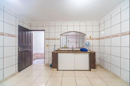Sala e Cozinha  de casa para alugar com 1 quarto, 32m² em Sítio dos Vianas, Santo André